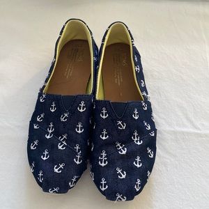 Used Toms loafers, Size 8.5